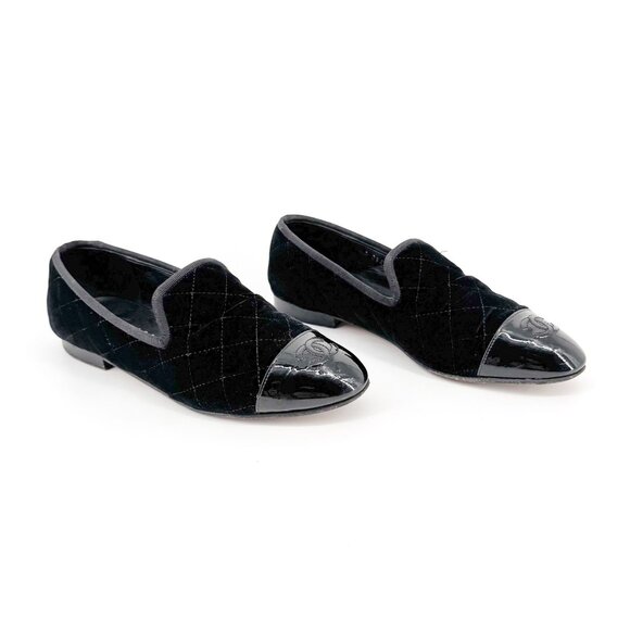 Chanel CC Cap Toe Quilted Loafers Size 37.5 US 6.5-7 Black Velvet Flat Slipper - Picture 1 of 14